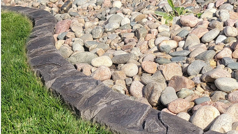 Custom color and staining options for curbing